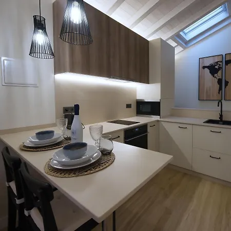 Appartement Loft Faro 2 *